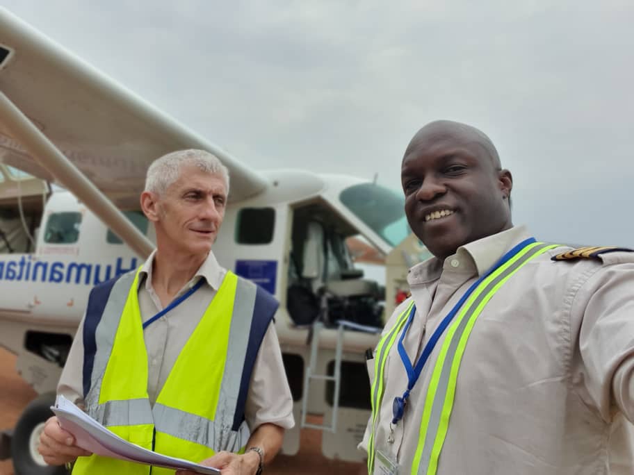 KEA Cessna C208B pilots in Kalemie DRC